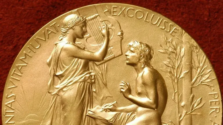 La cara del reverso del la medalla del premio nobel de literatura.